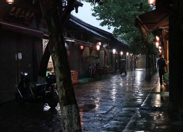 四季时尚的沫沫